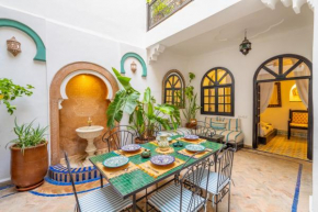 Riad Sharqi Luminous A Sunny in Marrakech Old Town